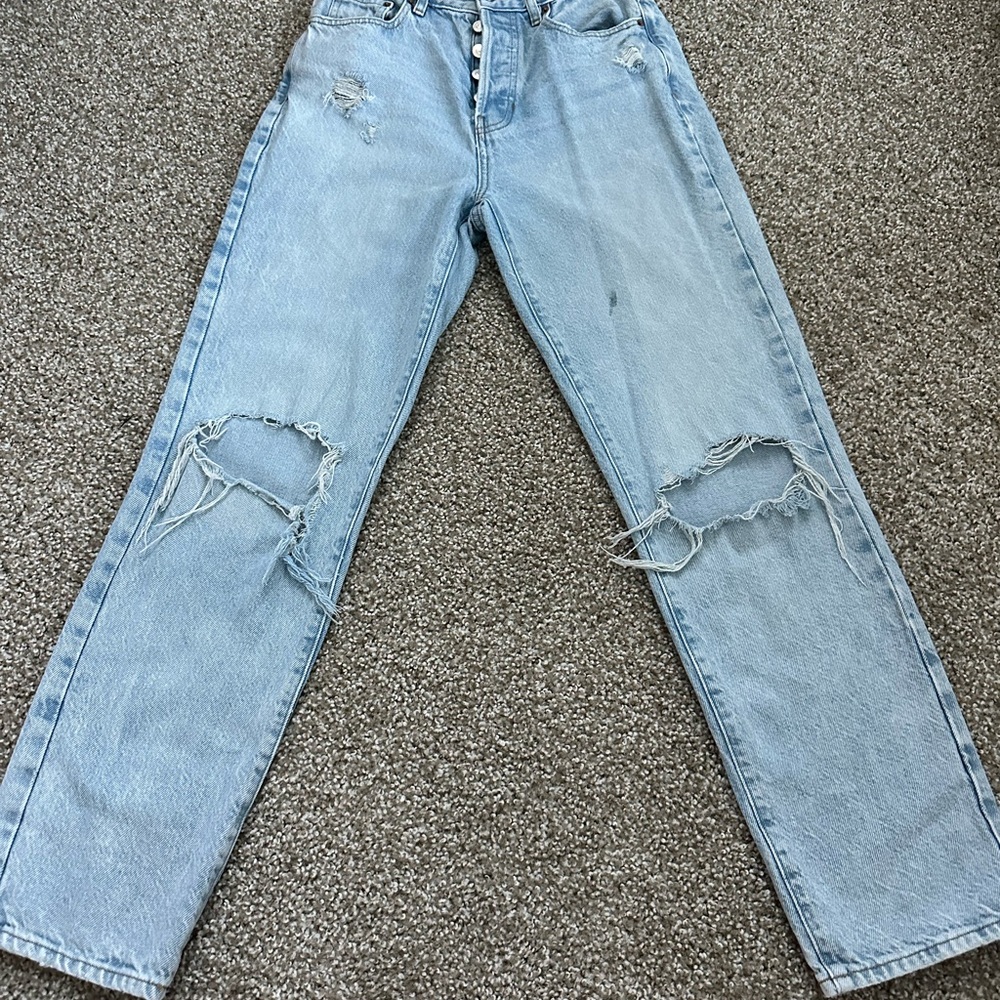 Distressed Light Blue Jeans